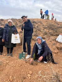 ''İnsanlığa Nefes'' için Öğrencilerimiz Fidanları Toprak İle Buluşturdu