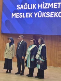 Üniversitemizin 20. Yılında Öğretim Üyelerimize Akademik Hizmet Ödülleri